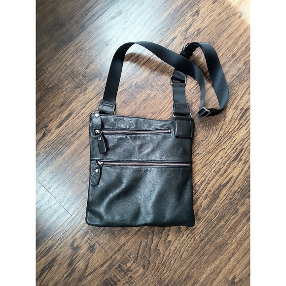 Margot Womens Soft Leather Zipper Crossbody Messenger Bag Black Adjustable Strap - Picture 1 of 7